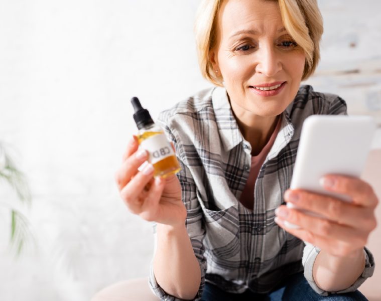 CBD douleur chronique : est-ce vraiment efficace pour soulager son quotidien ?