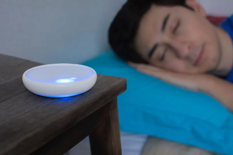 Test et avis sur Dodow, l'appareil qui améliore votre sommeil en 2022 !