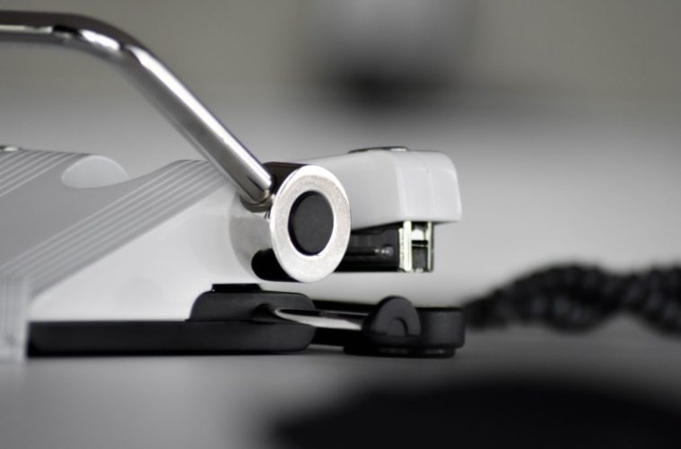 Nos conseils pour utiliser une agrafeuse-cloueuse