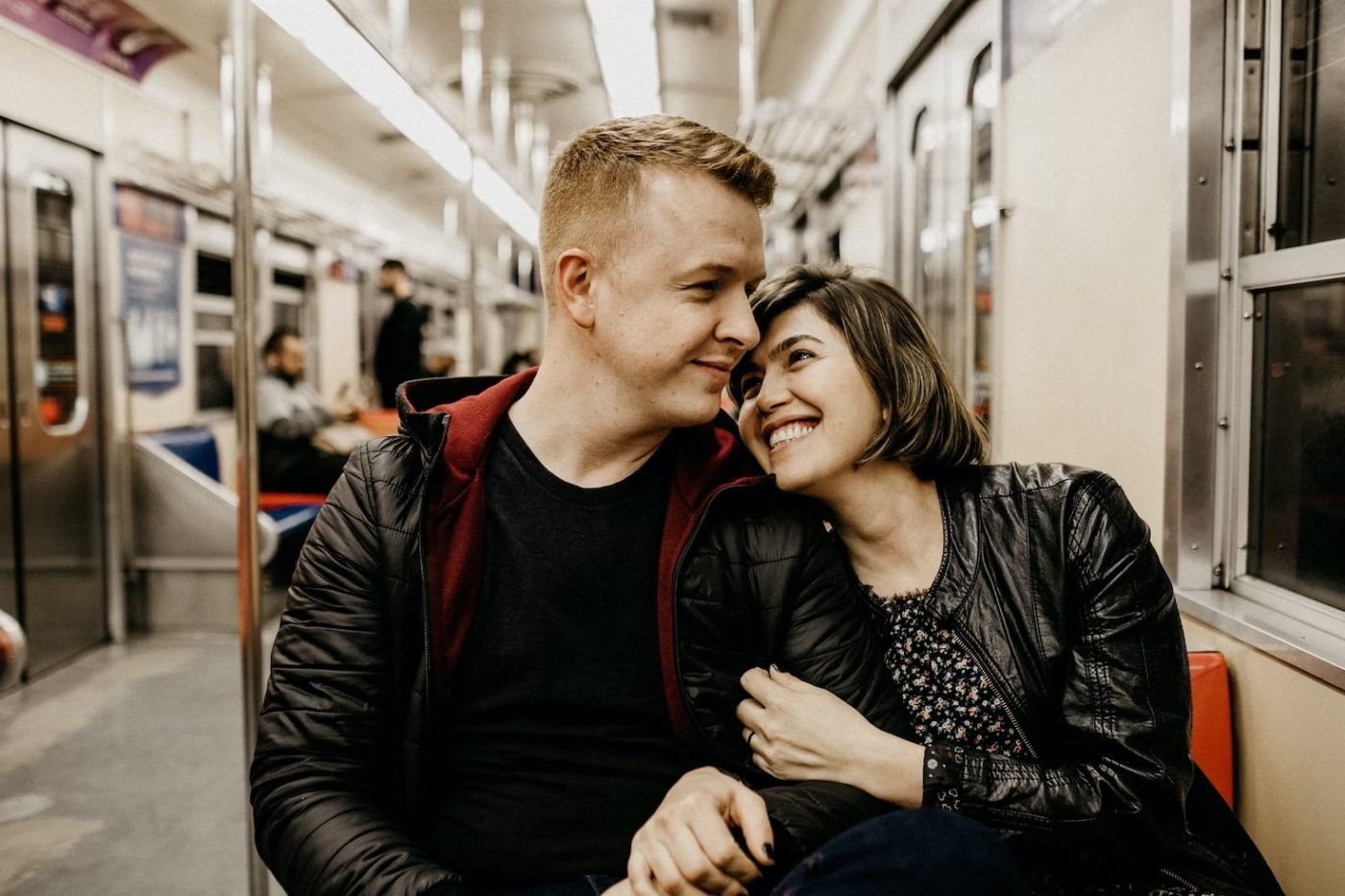 Pourquoi un homme reste avec une femme qu
