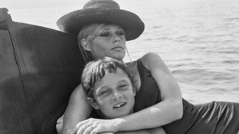 Pourquoi Brigitte Bardot a abandonné son fils
