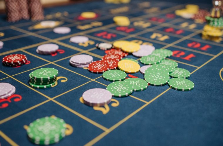 Conseils pour jouer en toute sécurité dans les casinos en ligne canadiens