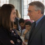 Le Nouveau Stagiaire (2015) : fin expliquée et analyse du film avec Robert De Niro Le Nouveau Stagiaire (2015) : fin expliquée et analyse du film avec Robert De Niro