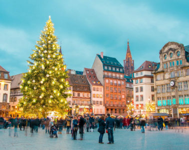 Marché de Noël de Strasbourg 2023 : tout savoir (date, horaires, plan et astuces)