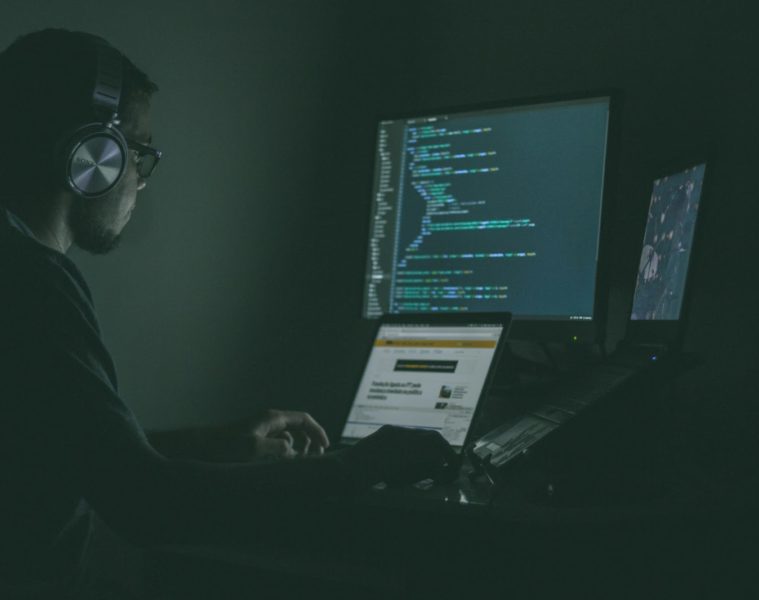 Les Défis de la Cybersécurité Dans Les Jeux D’Argent en Ligne Protéger Les Données Des Joueurs ET Les Transactions Financières