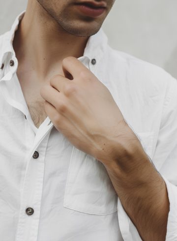 Comment bien choisir et porter une chemise blanche ?