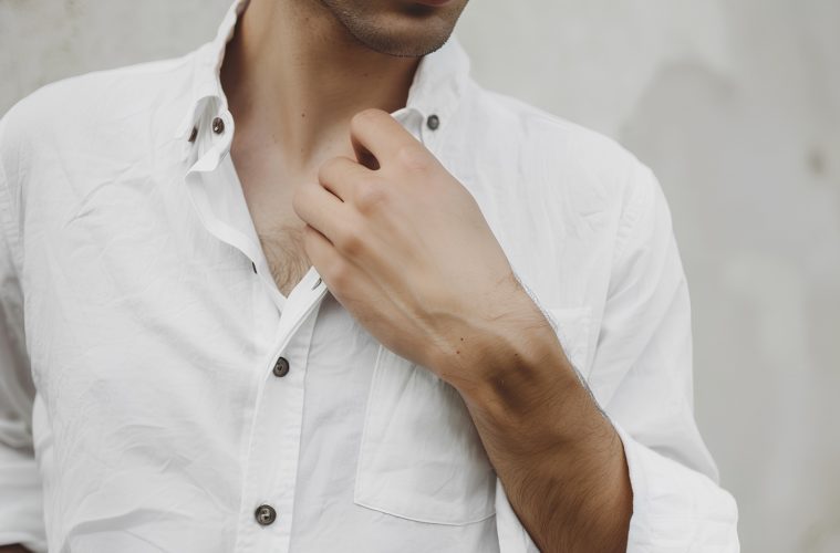 Comment bien choisir et porter une chemise blanche ?