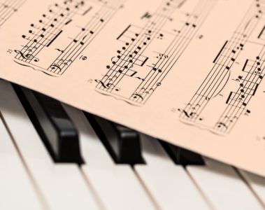 Dans quels endroits prendre des cours de piano ?