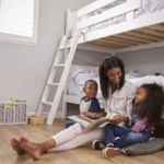 Pourquoi opter pour un lit superposé cabane pour la chambre de votre enfant ?