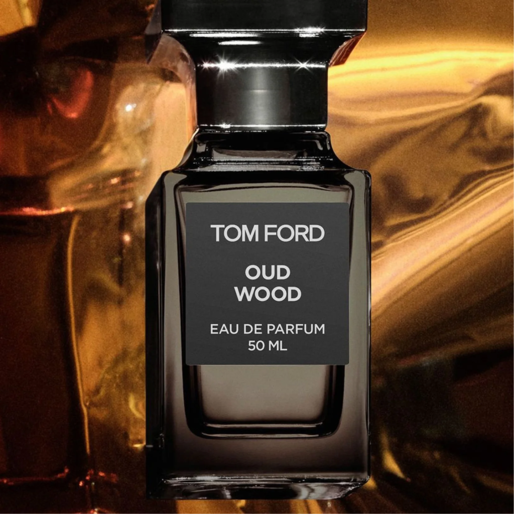 Avec Tom Ford Oud Wood, vous pouvez vous attendre à une expérience olfactive luxueuse