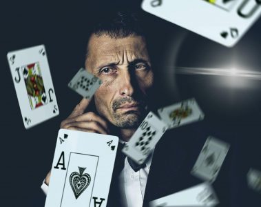 Vous voulez gagner au poker en ligne ? Maîtrisez ces 8 compétences