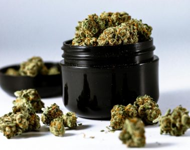 Qu’est-ce que le 10-OH-HHC et pourquoi est-il considéré comme psychoactif ?