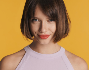 Trouvez la coiffure parfaite pour votre visage grâce à notre guide complet
