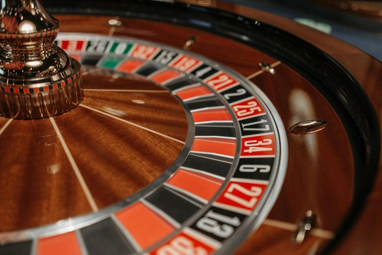 Qu’est-ce qui différencie les casinos en ligne des casinos traditionnels ?