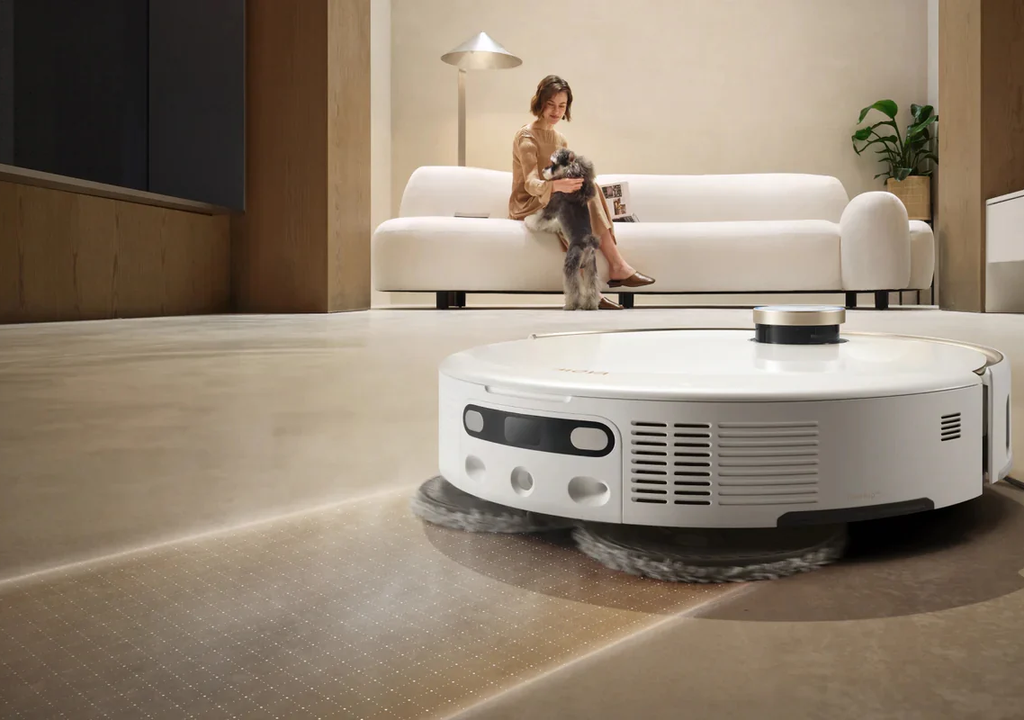 Nettoyer les espaces que vous ne voyez pas : atteindre les bords, les interstices et les sols mixtes