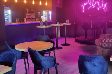 Le Néon Personnalisé : La Tendance Lumineuse Qui Illumine Votre Décoration