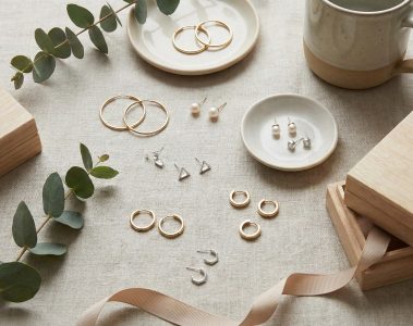 Boucles d’oreilles du quotidien : un guide de cadeaux