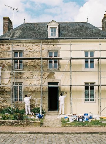 Ravalement de façade maison - Le guide complet 2026