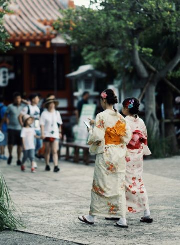 Kyoto-Tokyo : De l’Artisanat des Kimonos à la Culture Geek d’Akihabara