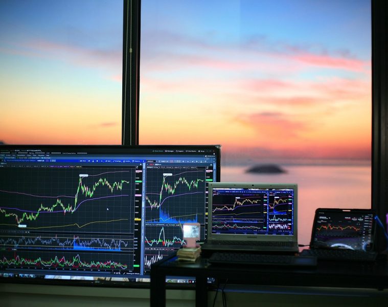 Pourquoi les stratégies d’investissement simples séduisent de plus en plus d’épargnants