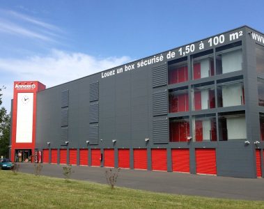 Solution de garde-meuble sécurisée à Bordeaux : ce qu'il faut savoir avant de se lancer