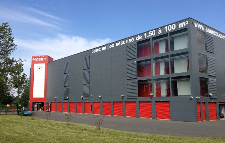 Solution de garde-meuble sécurisée à Bordeaux : ce qu'il faut savoir avant de se lancer