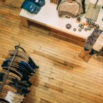 Tradis : l'expertise des étagères de magasin en bois pour sublimer votre point de vente Tradis : l'expertise des étagères de magasin en bois pour sublimer votre point de vente