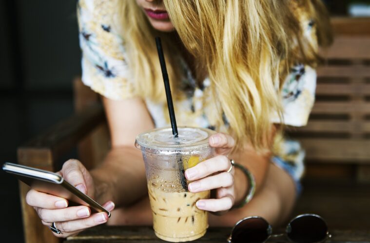 Le téléphone : notre petite dose de liberté au quotidien