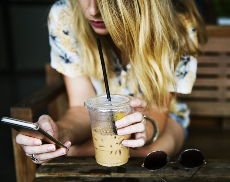 Le téléphone : notre petite dose de liberté au quotidien