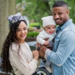 Creed 2 (Creed II) : fin du film et combat contre Viktor expliqués Adonis Creed avec Bianca et leur fille Amara dans une scène réelle de Creed II