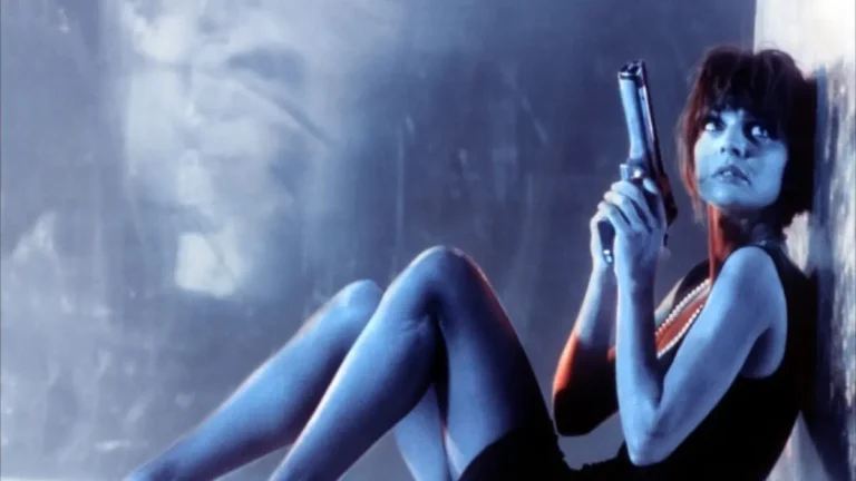 Nikita interprétée par Anne Parillaud dans le film de Luc Besson