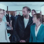 Tip Top : fin du film, Bontemps, Belkacem et Sally expliqués Esther, Sally et Mendès dans Tip Top