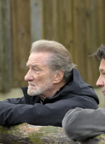Jeff et Michel côte à côte dans le téléfilm Un père idéal