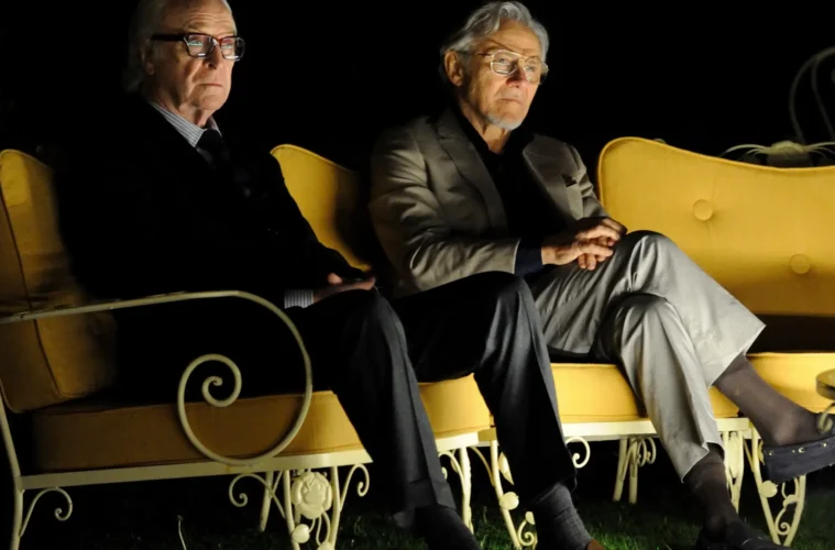 Fred et Mick assis ensemble dans Youth