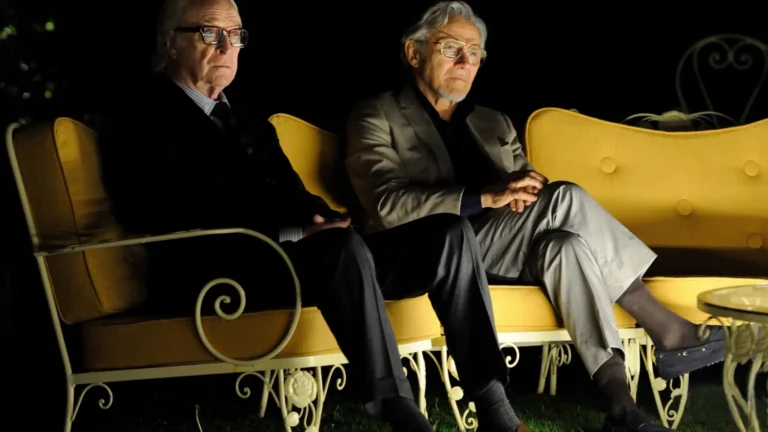 Fred et Mick assis ensemble dans Youth