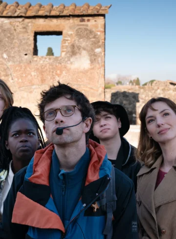 Delphine, Rodolphe et les élèves à Pompéi dans Bis repetita